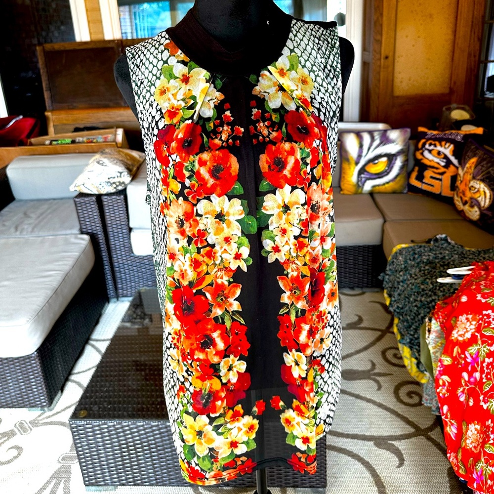 Mel and Mo Floral and Animal Print Sleeveless and Colorful Blouse in XL